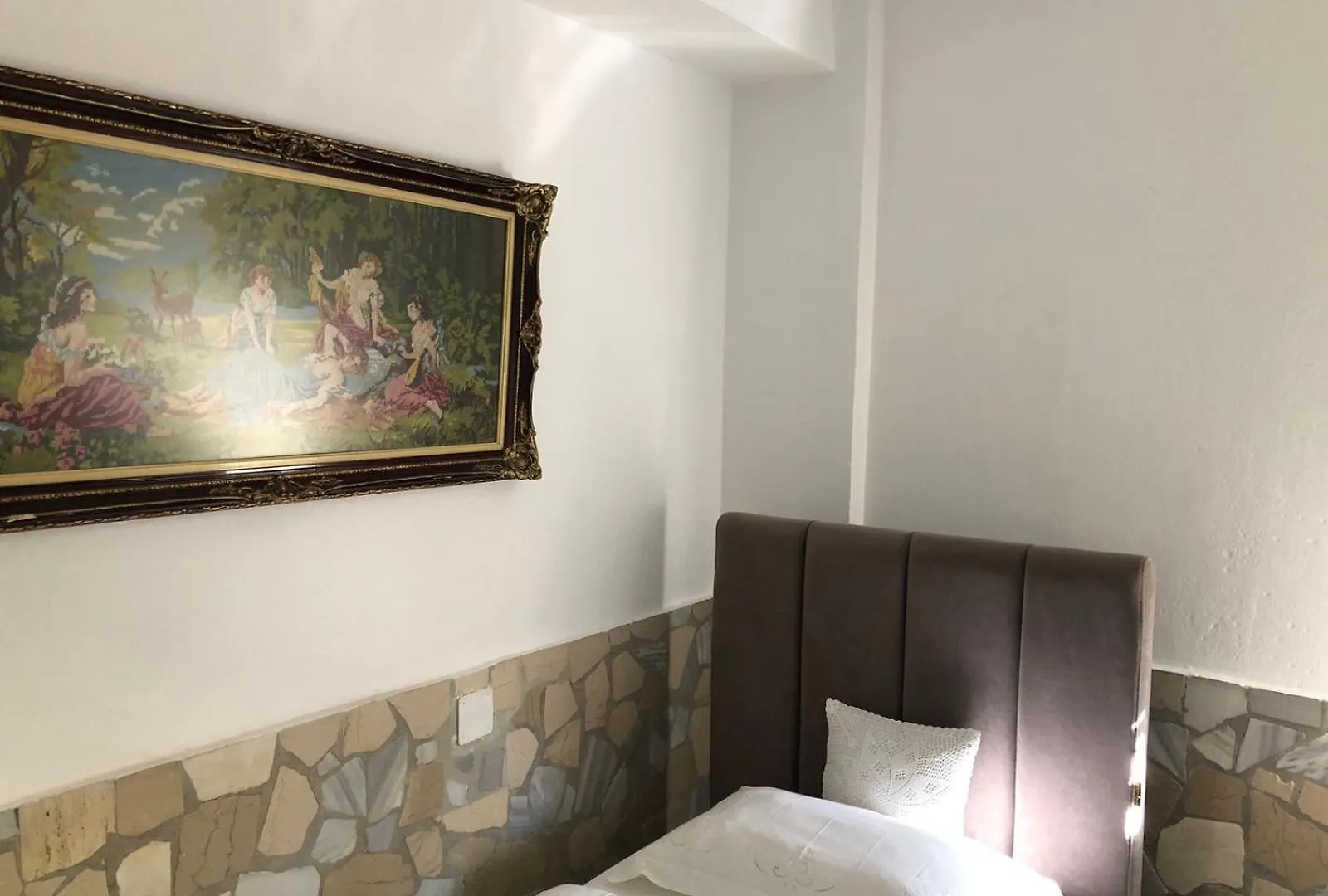 Geni Guest House Gjirokaster
